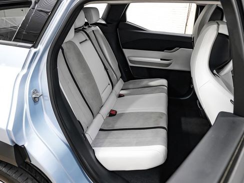 Used 2023 Fisker Ocean Extreme image 36