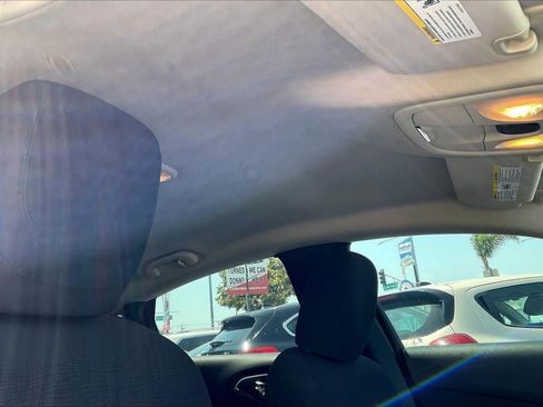 Used 2016 Chrysler 200 Limited w/ Convenience Group FWD image 22