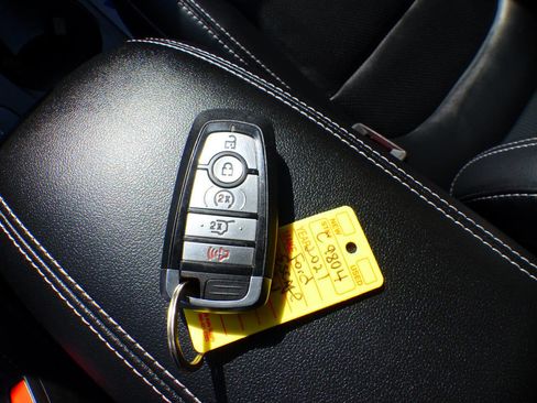 Used 2021 Ford Escape SEL w/ Technology Package image 26