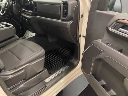 Used 2026 Chevrolet Silverado 1500 RST w/ RST Select Package AWD/4WD image 20
