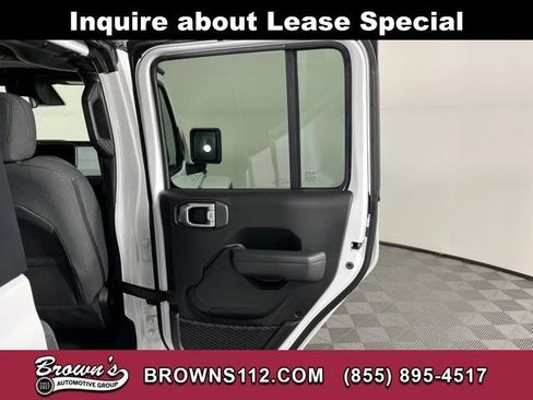 Used 2026 Jeep Gladiator Sport image 42