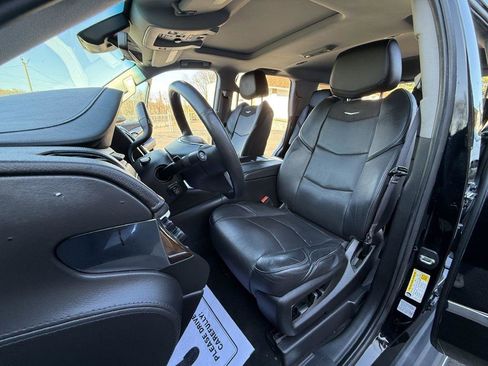 Used 2017 Cadillac Escalade Luxury image 14