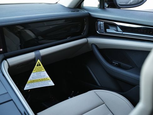 New 2026 Porsche Panamera 4 image 30