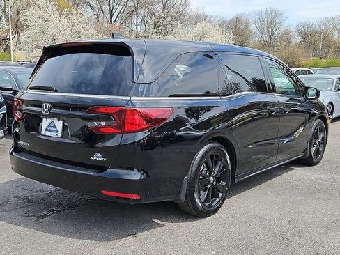 Certified 2023 Honda Odyssey Sport image 6