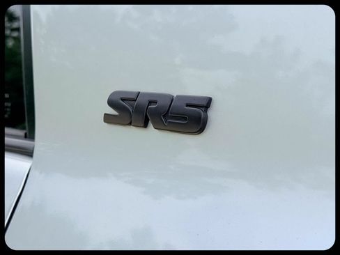 Used 2021 Toyota 4Runner SR5 RWD image 4