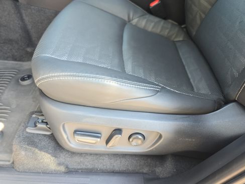 Used 2025 Toyota 4Runner TRD Sport Premium AWD/4WD image 28