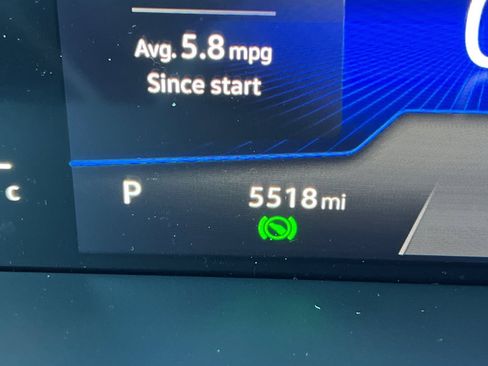 Certified 2025 Volkswagen Jetta SE image 24