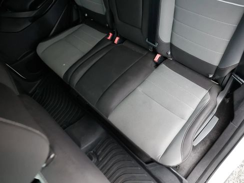 Used 2014 Ford Escape SE w/ Equipment Group 201A FWD image 19
