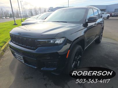 New 2025 Jeep Grand Cherokee L Summit w/ Advanced Protech Group IV