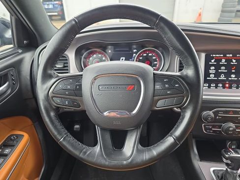 Used 2022 Dodge Charger SXT w/ Plus Group RWD image 18