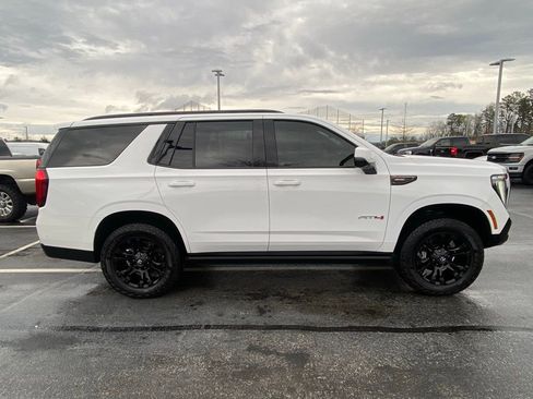 Used 2025 GMC Yukon AT4 Ultimate image 8