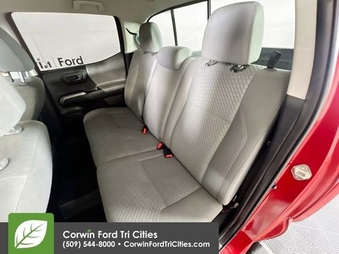 Used 2020 Toyota Tacoma SR5 image 25