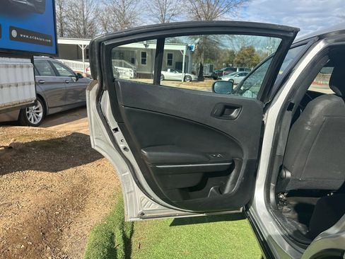 Used 2021 Dodge Charger Police w/ Fleet Safety Group image 16