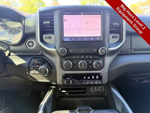 Used 2022 RAM 1500 Big Horn AWD/4WD image 25