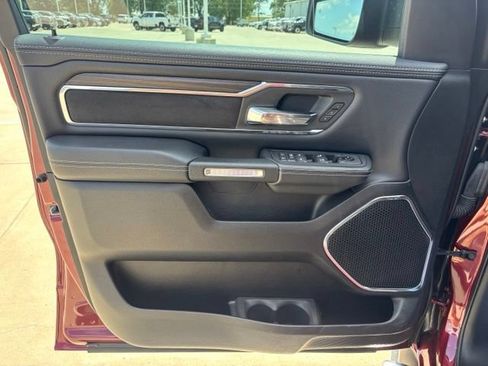 Used 2025 RAM 1500 Laramie AWD/4WD image 20