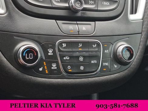 Used 2022 Chevrolet Malibu LT w/ Midnight Edition FWD image 37
