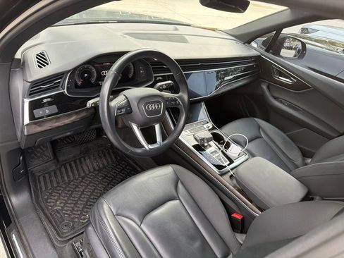 Used 2021 Audi Q7 2.0T Premium w/ Convenience Package AWD/4WD image 2