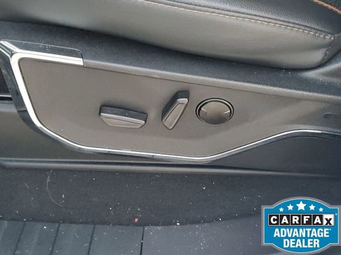 Used 2024 Ford F150 Lariat w/ FX4 Off-Road Package image 53