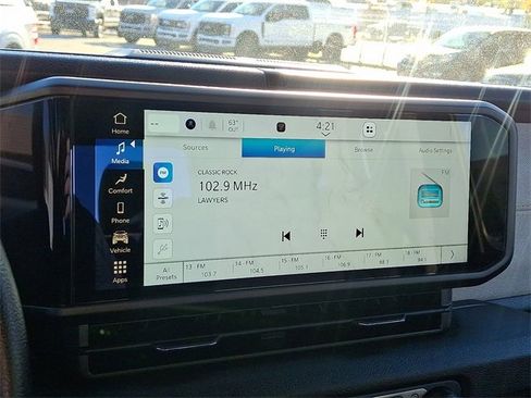 Used 2024 Jeep Gladiator Sport image 17