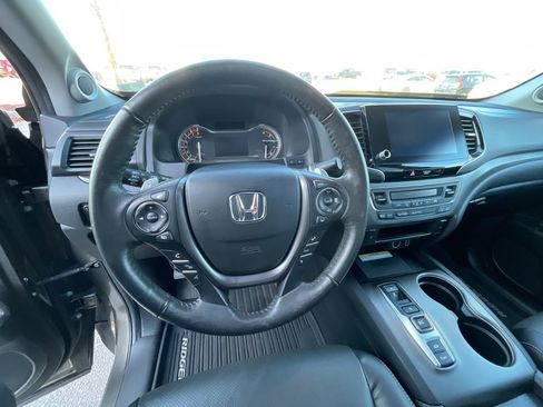 Used 2023 Honda Ridgeline RTL-E image 32