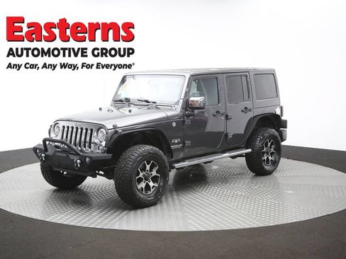 Used 2017 Jeep Wrangler Unlimited Sahara w/ Dual Top Group AWD/4WD image 56