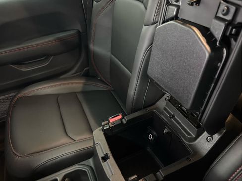 New 2026 Jeep Gladiator Rubicon AWD/4WD image 28