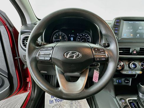Used 2019 Hyundai Kona SE FWD image 11