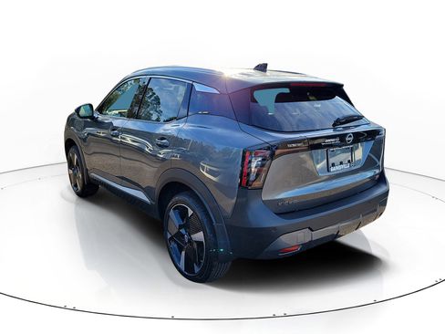 New 2026 Nissan Kicks SR FWD image 3