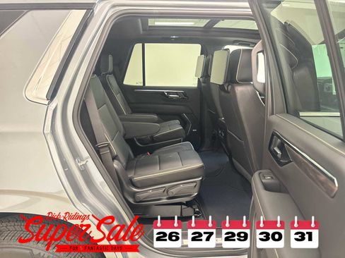 New 2025 Chevrolet Tahoe Premier image 18
