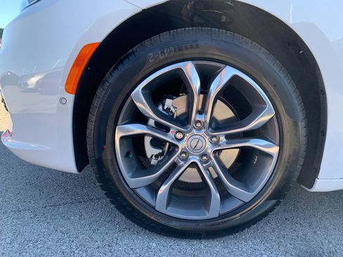 New 2026 Chrysler Pacifica Pinnacle image 36