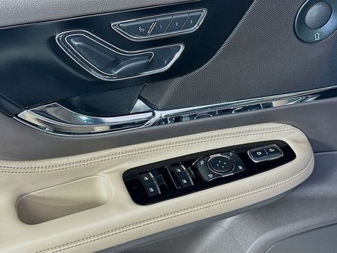 Used 2020 Lincoln Corsair Reserve w/ Appearance Package FWD image 18
