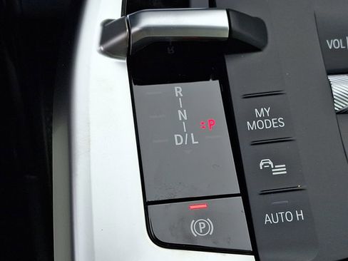 New 2026 BMW X1 xDrive28i w/ Technology Package image 10