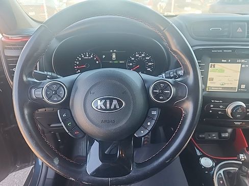 Used 2018 Kia Soul + FWD image 21