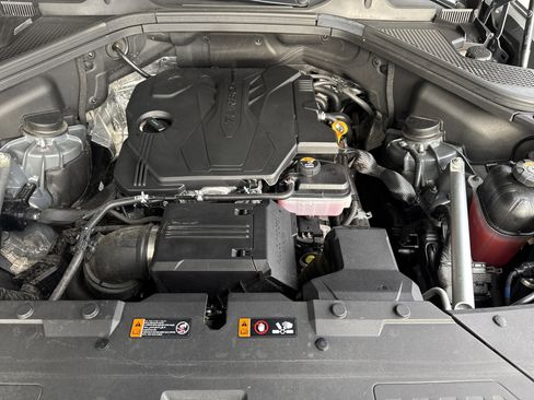 Used 2024 Genesis GV80 2.5T image 32