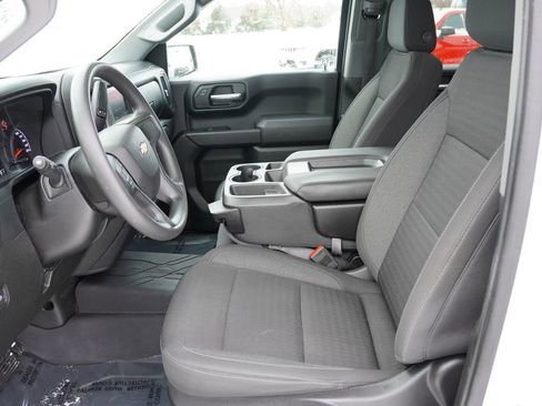 Certified 2023 Chevrolet Silverado 1500 Custom image 16