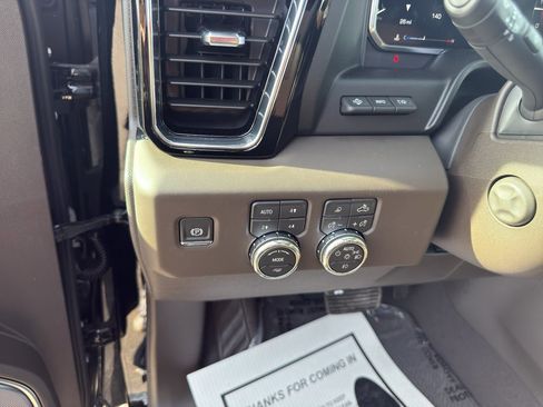 New 2026 GMC Sierra 1500 Denali w/ Denali Reserve Package AWD/4WD image 14