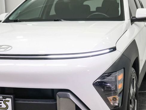 Used 2024 Hyundai Kona SEL FWD image 7