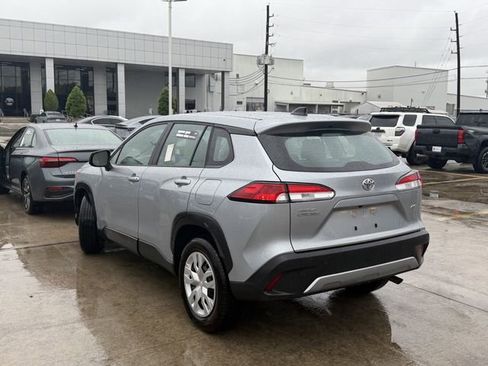 Used 2024 Toyota Corolla Cross L AWD/4WD image 7