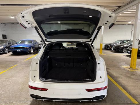 Used 2018 Audi SQ5 Premium Plus w/ Navigation Package AWD/4WD image 7
