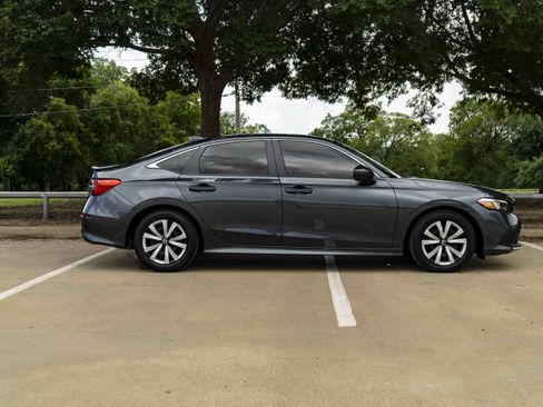 Used 2024 Honda Civic LX image 10