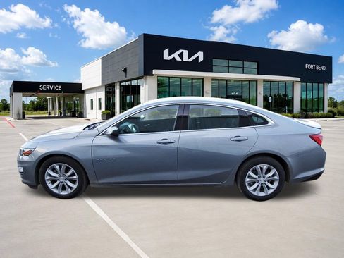 Used 2024 Chevrolet Malibu LT FWD image 8