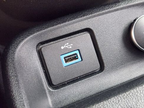 Used 2019 Ford Transit Connect XL FWD image 27