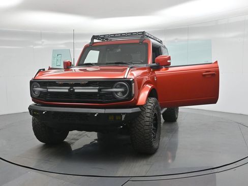 Used 2022 Ford Bronco Outer Banks image 29