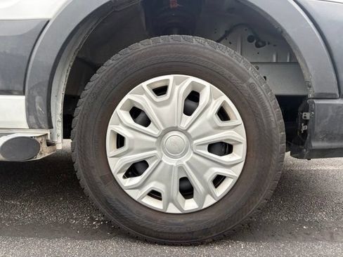 Used 2025 Ford Transit 250 Low Roof w/ Exterior Upgrade Package RWD image 20