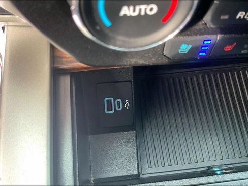 Certified 2020 Ford F150 Lariat AWD/4WD image 33