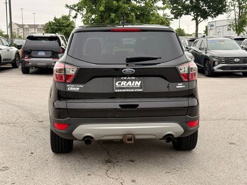 Used 2017 Ford Escape SE AWD/4WD image 6