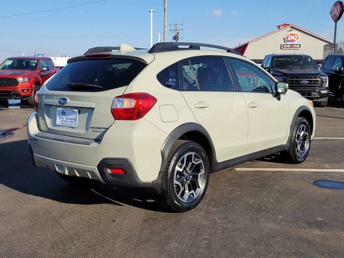Used 2016 Subaru Crosstrek 2.0i Limited w/ Popular Package #2 image 4