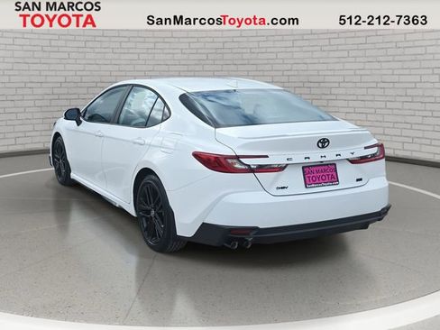 New 2026 Toyota Camry SE image 7