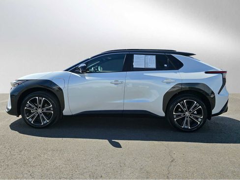 Certified 2023 Toyota bZ4X Limited image 5