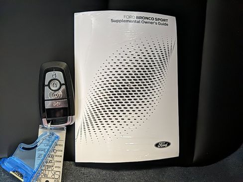 Used 2025 Ford Bronco Sport Outer Banks w/ Outer Banks Tech Package+ image 29